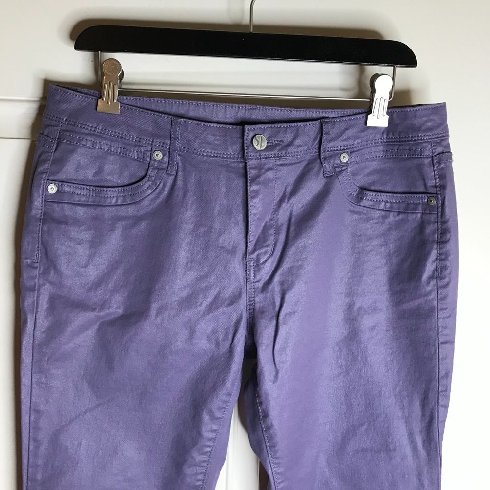 Simply Vera Vera Wang Women's Mid Rise Skinny Jeans Lilac Metallic ~ Size 10 - Picture 2 of 6